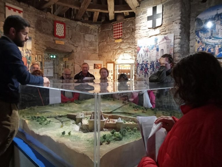 flh-anglais-visite-musee-hennebont-8